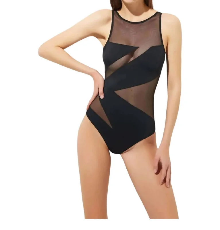 Elizabeth One Piece Swimsuit In Black