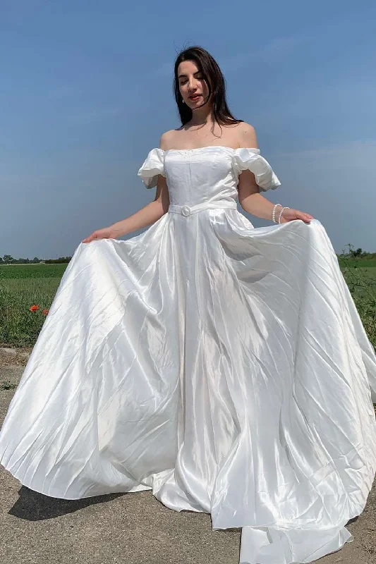 White Off-the-Shoulder Puff Sleeve A-Line Long Wedding Gown